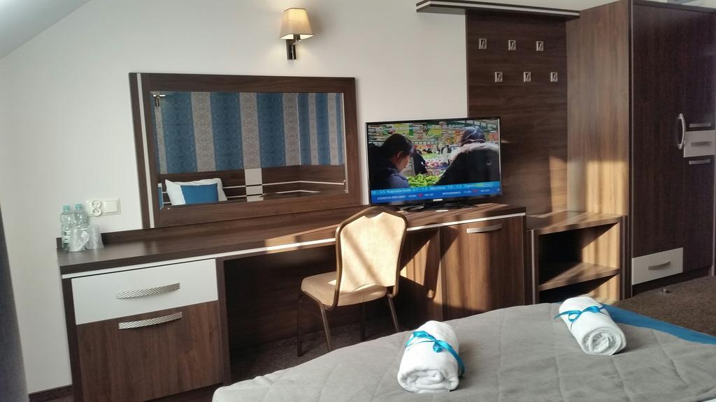 Hotel Impressa Niedrzwica Duża Cameră foto