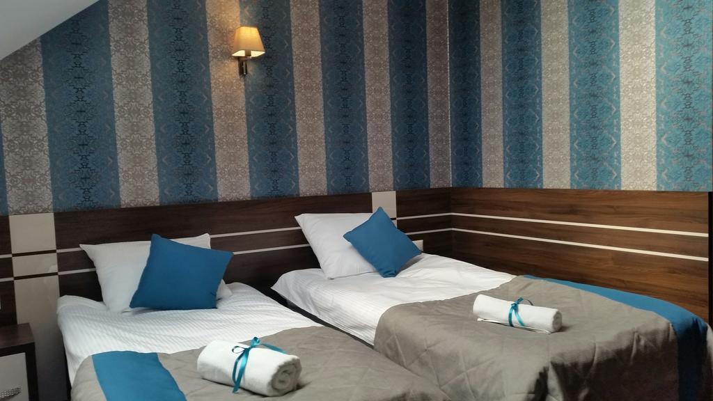 Hotel Impressa Niedrzwica Duża Cameră foto